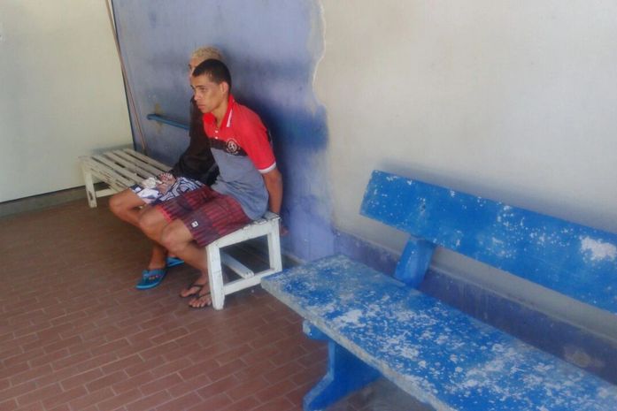 Jovem é preso portando revólver em van intermunicipal