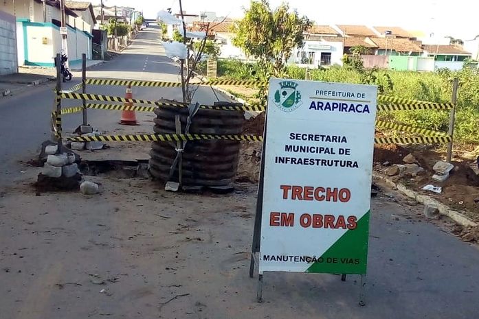 Prefeitura de Arapiraca intensifica trabalho para fechar crateras abertas pelas chuvas