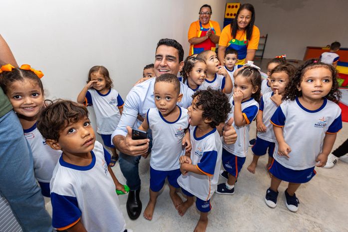 JHC inaugura creche Gigantinhos na Chã da Jaqueira, com capacidade para atender 700 crianças