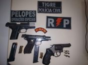 Armamento apreendido com suspeitos