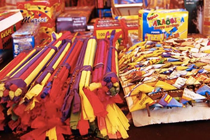 Equatorial alerta para cuidados com fogos de artifício próximos a rede elétrica