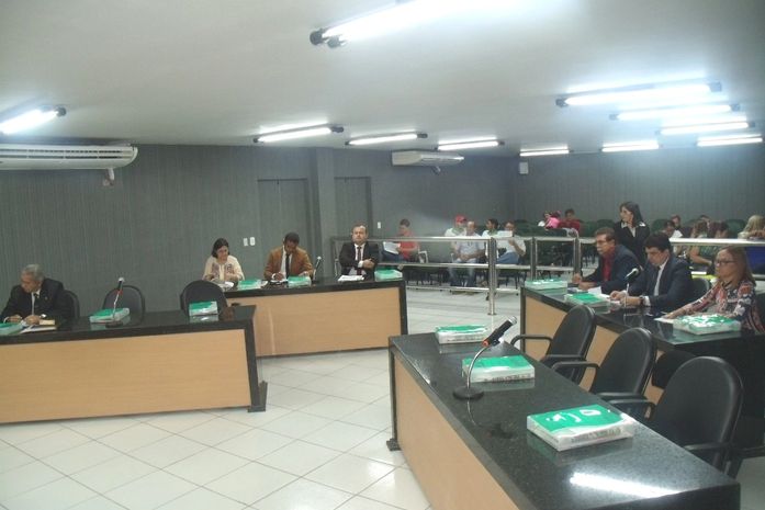 Vereadores discutem melhorias para Arapiraca durante sessão
