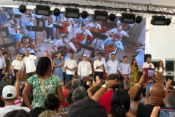 Lula reúne principais rivais políticos de Alagoas em evento do Minha Casa, Minha Vida