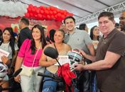 Prefeitura de Santana sorteia mais de 50 prêmios, entre eles 2 motos 0km, em grande Festa das Mães