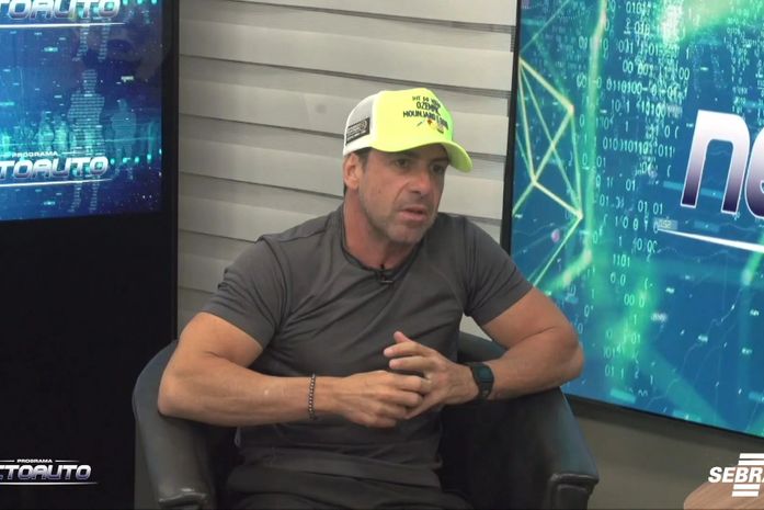 Programa Neto Auto entrevista o cantor Galã do Brega
