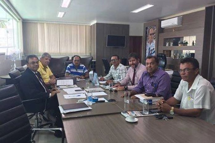 Prefeitura de Delmiro Gouveia recebe equipe para debater consórcio de resíduos sólidos