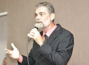 Henrique Lopes toma posse no Sindicato dos Trabalhadores da ALE e promete atuação em defesa de diretos coletivos
