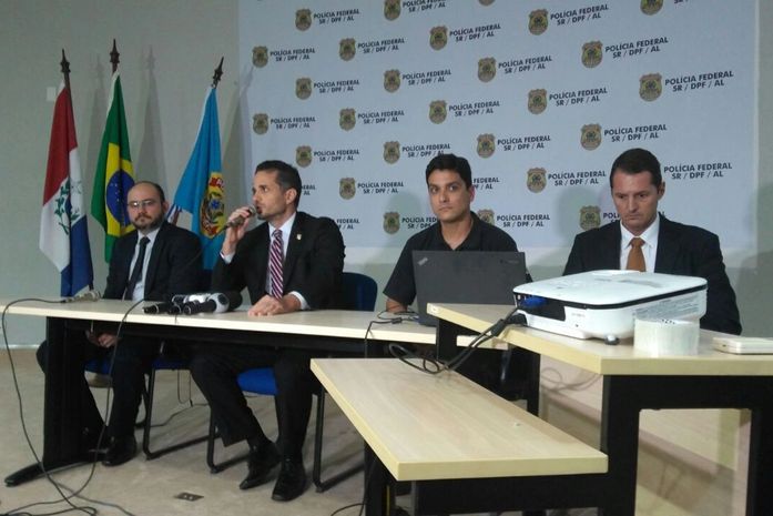 Coletiva na PF