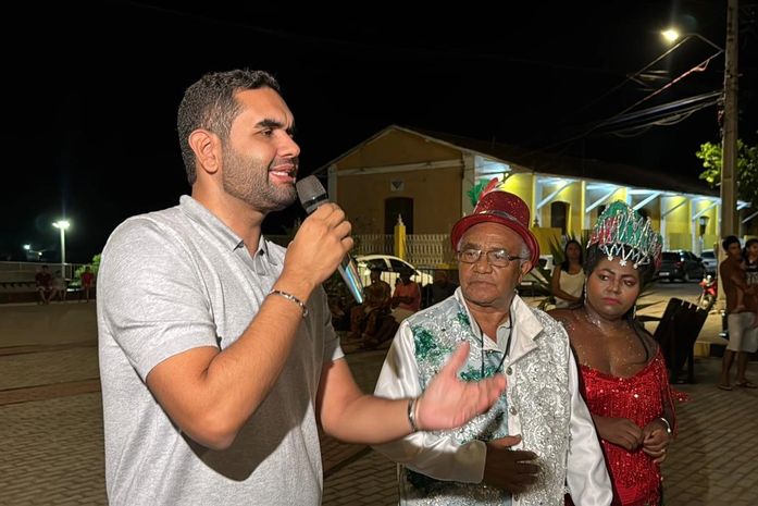 Piranhas celebra tradição de 102 anos com desfile de blocos no Centro Histórico