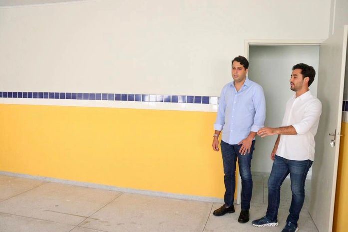 Prefeito e secretário de Santana do Mundaú vistoriam reta final das obras da Creche Vivendo a Infância