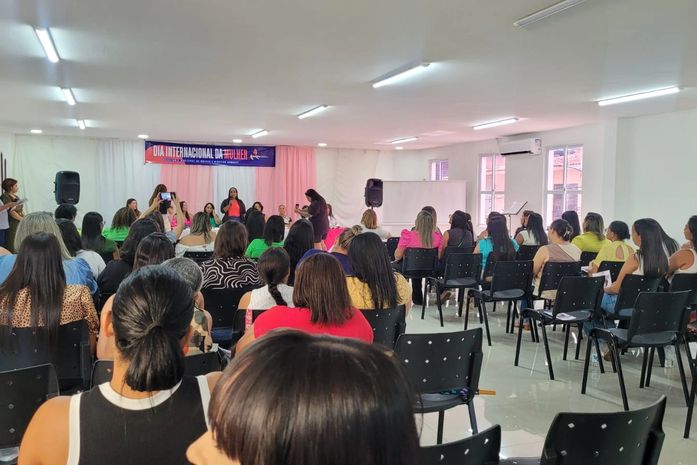 Em parceria com Semudh, Prefeitura e Secretaria da Mulher de Traipu promovem palestra em homenagem ao Dia Internacional da Mulher