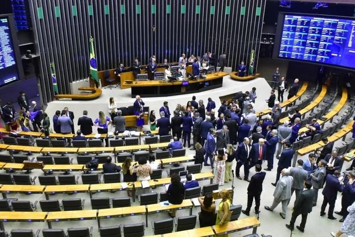 Em derrota ao governo, Congresso derruba vetos à desoneração, ao arcabouço e ao marco temporal
