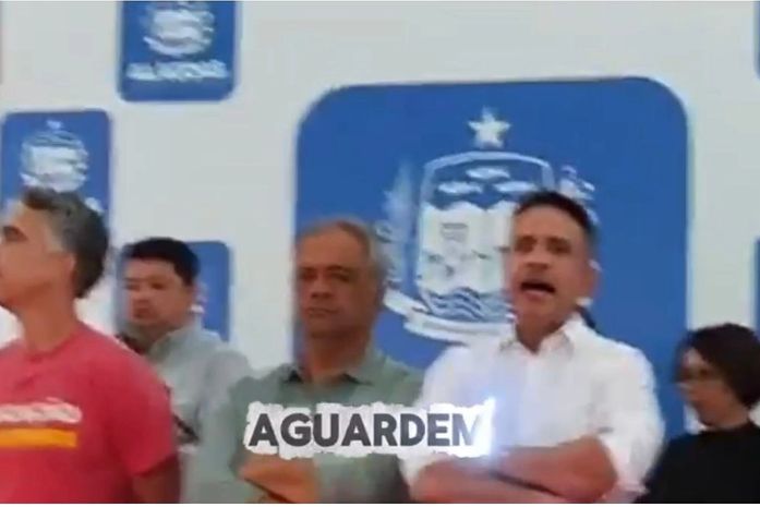 “Coração de Paulo Dantas bate contra quem trabalha”, diz Fabio Costa após vaias e fala polêmica do governador

