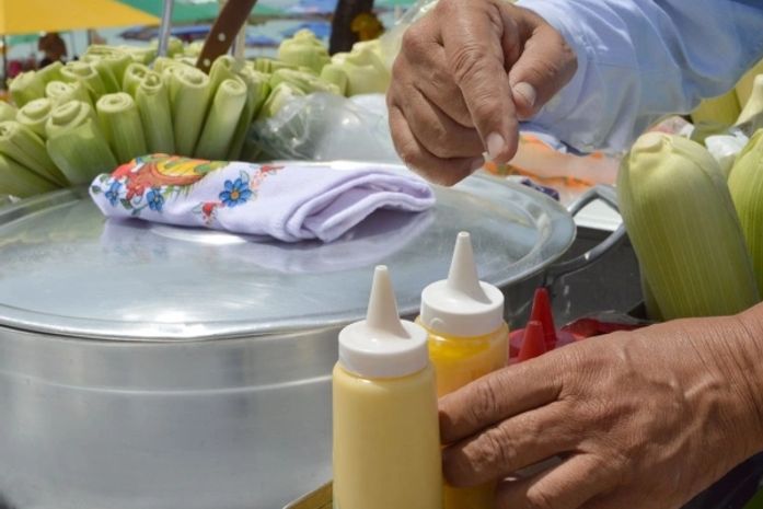 Vigilância Sanitária orienta sobre cuidados com alimentos típicos das festas juninas