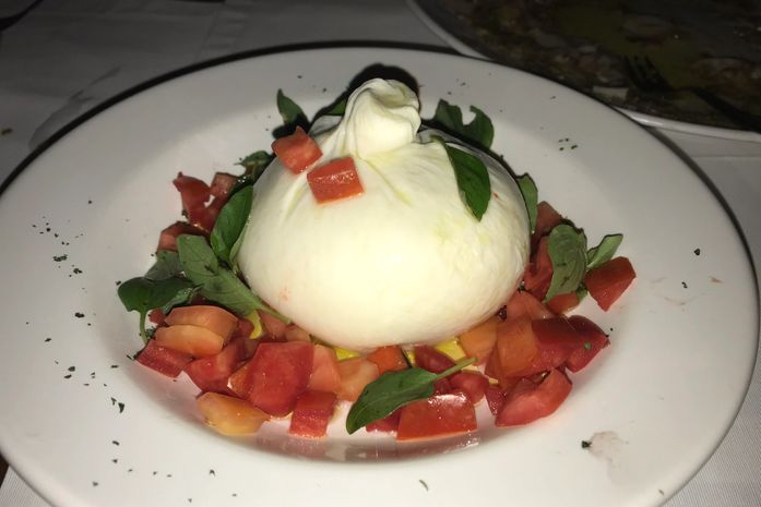Burrata - R$ 30,00