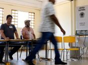 Cerca de 158,7 milhões de eleitores vão às urnas em todo o país