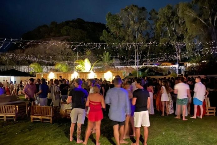 Polícia encerra festa com excesso de público na Barra e responsável é conduzido para Central de Flagrantes