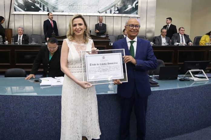 Médica Ludhmila Abrahão Hajjar é agraciada com o Título de Cidadã Honorária de Alago