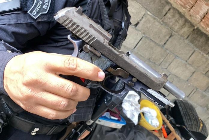 Armas, munições e drogas são apreendidas durante operação em União dos Palmares