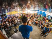 Abertura de comitê de Rafael Brito reúne centenas de pessoas na Fernandes Lima