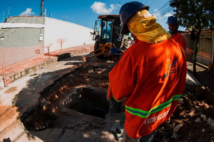 Seminfra recuperou e desobstruiu galerias em 93 ruas de Maceió, no mês de julho