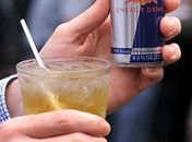 Cardiologista alerta para o consumo exagerado de energéticos durante o carnaval