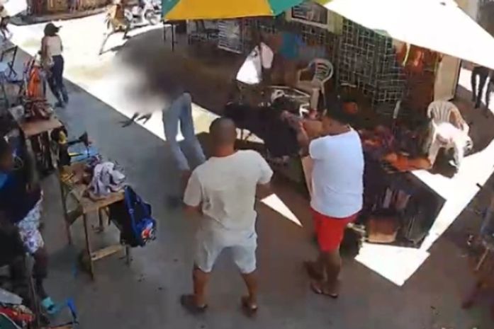 Veja momento em que suspeito de tráfico e homicídio em AL executa homem a tiros em SE