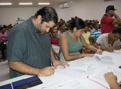 Prefeito David durante assinatura do convênio