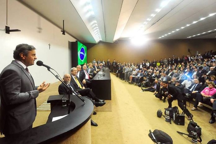 Aécio Neves com Vilela hoje em Brasília