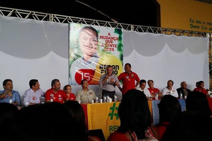 Michel Temer falando no Benedito Bentes