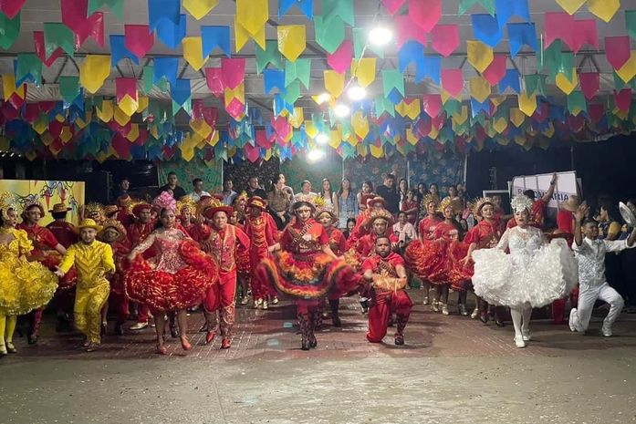 Branquinha realiza grande São João com apresentação de quadrilhas juninas e vila temática