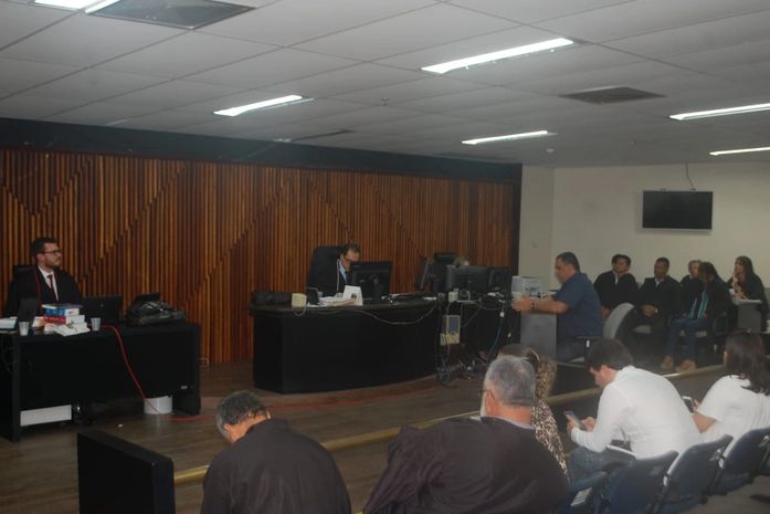 Julgamento realizado na manhã desta terça-feira (10)