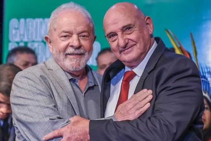 Após reunião com Lula, Gonçalves Dias pede demissão do GSI