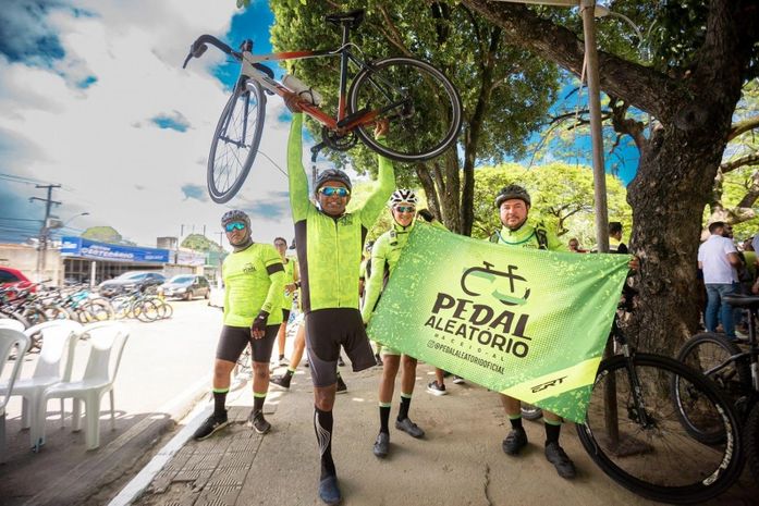 Aguardada há mais de 10 anos, ciclovia da Fernandes Lima transforma sonhos de ciclistas em realidade