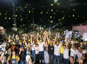 Gabi e GG reúnem mais de 25 mil pessoas no maior ato de campanha em Rio Largo