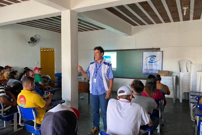 Trabalhadores de avícolas atualizaram os conhecimentos referentes às boas práticas sanitárias exigidas pela Vigilância Sanitária