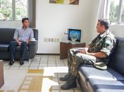 Prefeito Rodrigo Valença recebe o novo comande do tiro de guerra