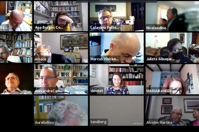 MPF analisa caso de ‘dominação do planeta por alienígenas’