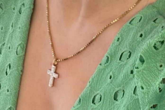 Após furto em apartamento onde vive com o filho, de 8 anos, médica pede ajuda da população e oferece recompensa