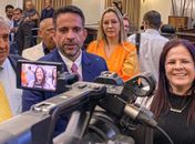 Prefeita Lívia Carla Presta Homenagem a Jorge Rebelo, Novo Cidadão Honorário de Alagoas