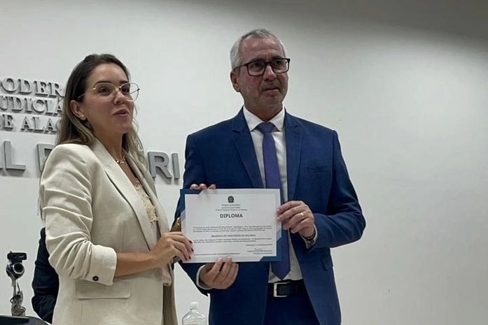 Maurício Holanda é diplomado para o segundo mandato como prefeito de Chã Preta