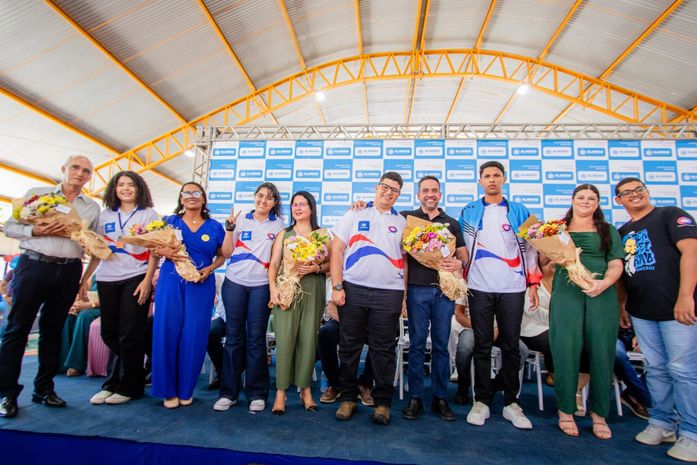 Paulo Dantas inaugura ginásio e nova sede da GEE em São Miguel dos Campos