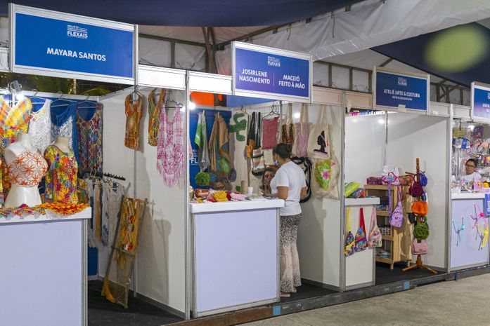Comerciantes dos Flexais participam de feira na Pajuçara