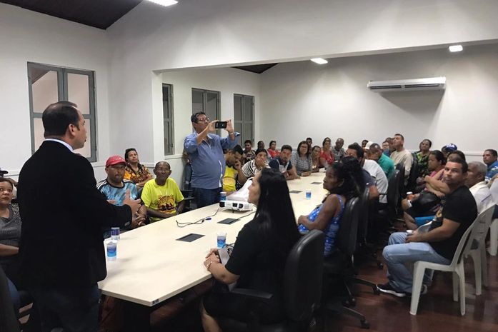 Pescadores e marisqueira buscam solução para alta taxa cobrada para vender produtos no Centro Pesqueiro