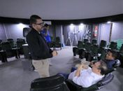 Prefeito Júlio Cezar conhece o planetário de Arapiraca na companhia de Luciano Barbosa

