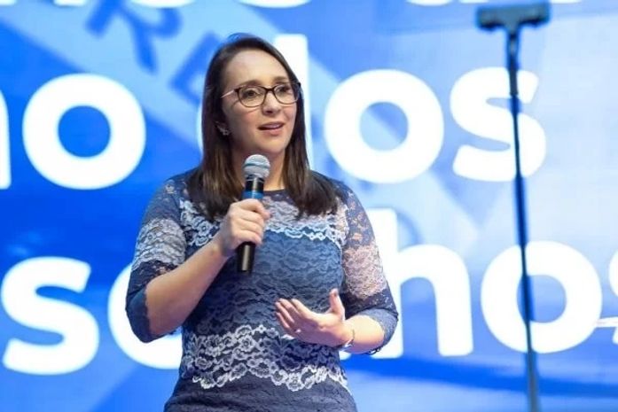 Presidente nacional do partido Podemos, Renata Abreu