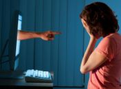 Sofreu abusos na internet? Denuncie!