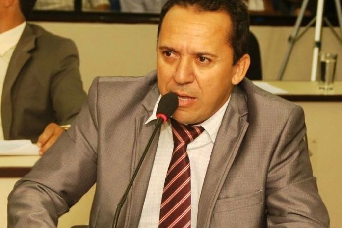 Palmeira: áudio de vereador revela apoio político em troca de cargos