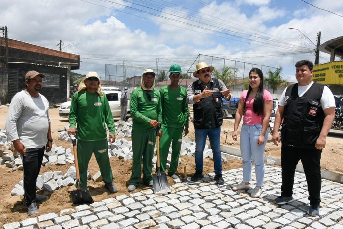 Infraestrutura e mobilidade: Prefeito Gilberto Gonçalves acompanha obras de pavimentação e drenagem do Complexo Brasil Novo