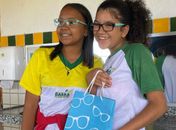 Cuidando do povo: Prefeitura da Barra de Santo Antônio realiza entrega de óculos para alunos da rede pública